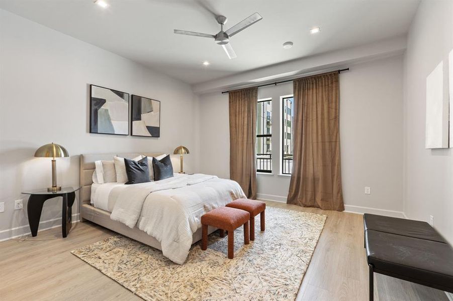 Furnished interior view inside a new home in , Dallas (Image 6).