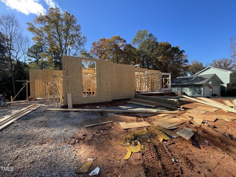 Front of Home (Side Load Garage)