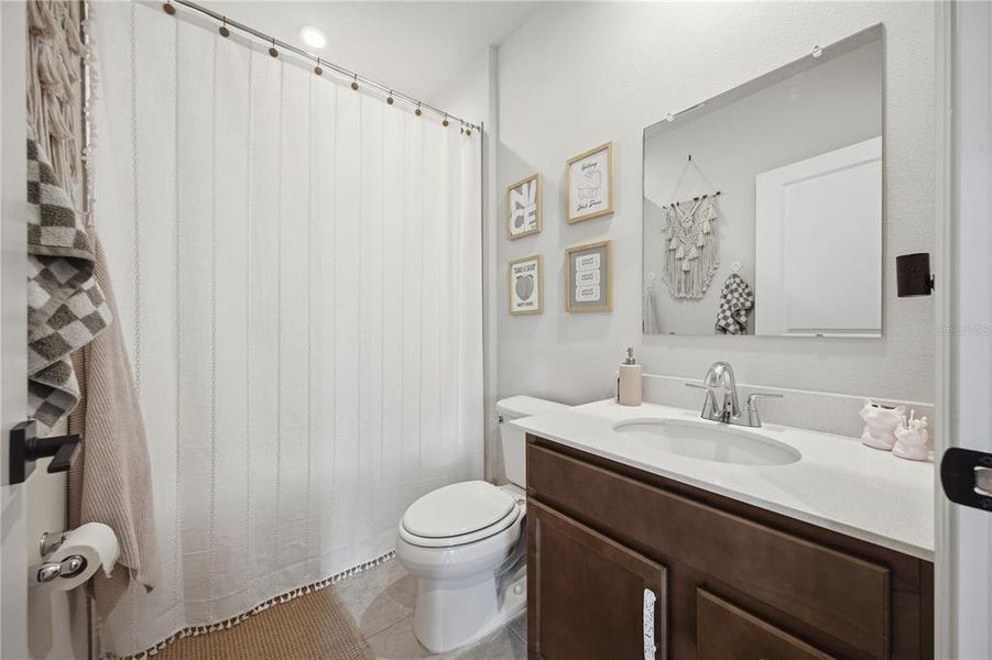Furnished interior view inside a new home in , Bradenton (Image 20). Furnished interior view inside a new home in , Bradenton (Image 20).