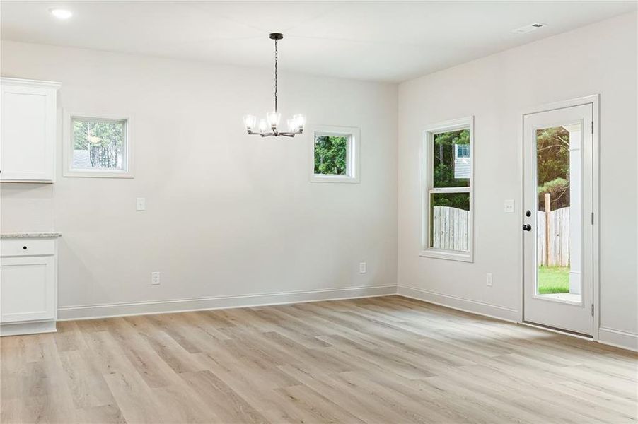 Spacious, unfurnished interior of a new home in , Dallas (Image 30).