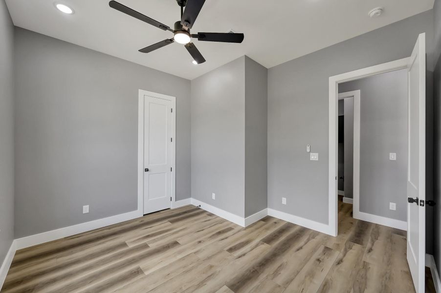 Spacious, unfurnished interior of a new home in , Montgomery (Image 43).
