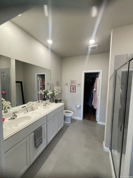 Furnished interior view inside a new home in Park Place, New Braunfels (Image 5). Furnished interior view inside a new home in Park Place, New Braunfels (Image 5).