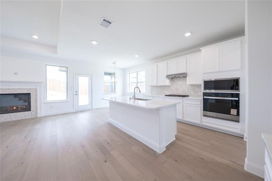 Image 21 of a home in Enclave at Legacy Hills: Crossings 50'.