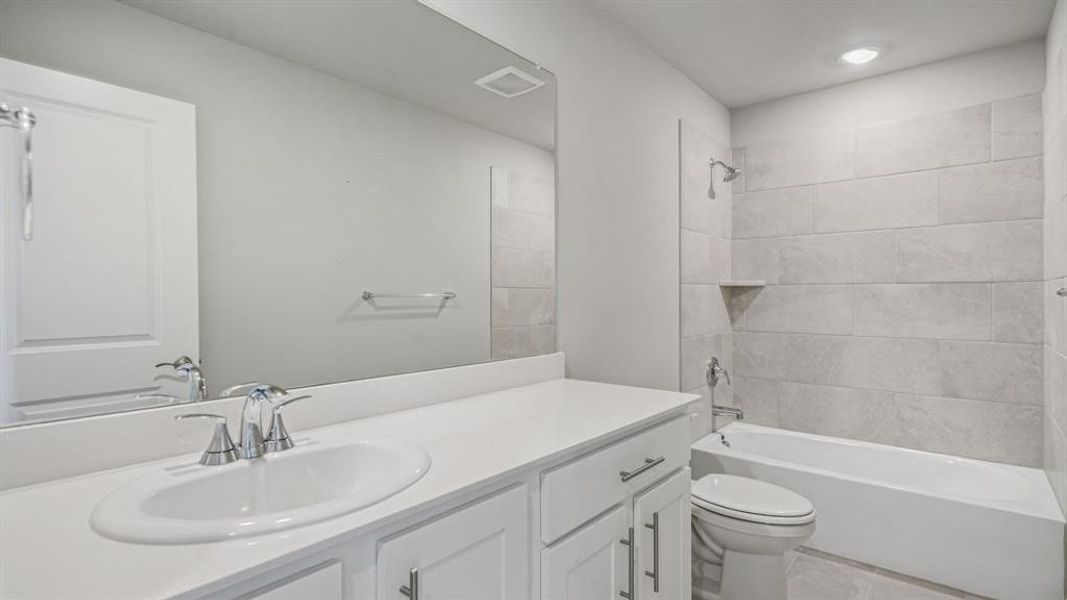 Photo is not of the actual home, but is an inspirational photo of builder’s model home and may depict options, furnishings, and/or decorator features that are not included.