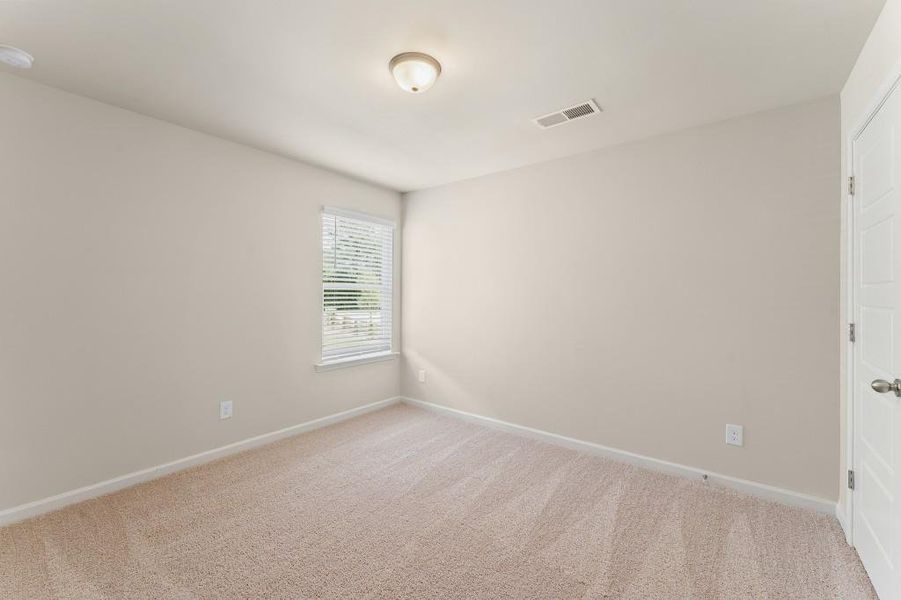 Spacious, unfurnished interior of a new home in Red Bird Manor, Jefferson (Image 12).