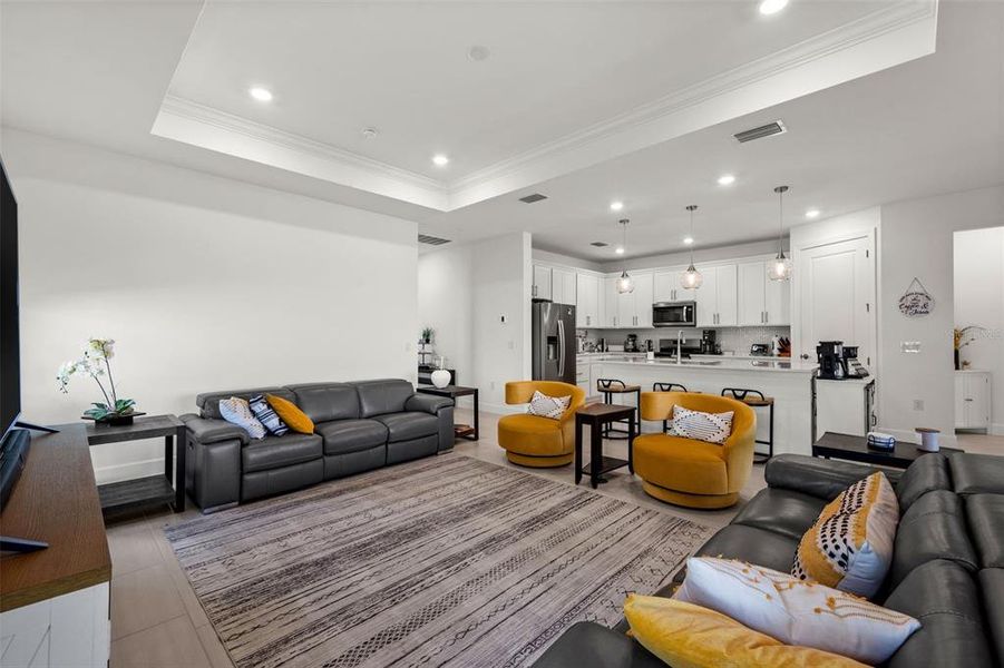Furnished interior view inside a new home in , Alva (Image 35).