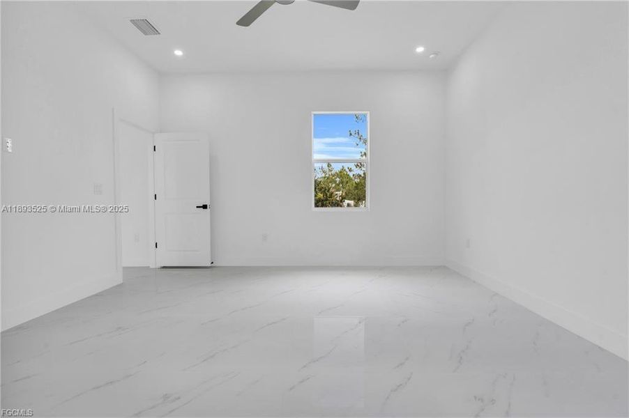 Spacious, unfurnished interior of a new home in , Lehigh Acres (Image 12). Spacious, unfurnished interior of a new home in , Lehigh Acres (Image 12).