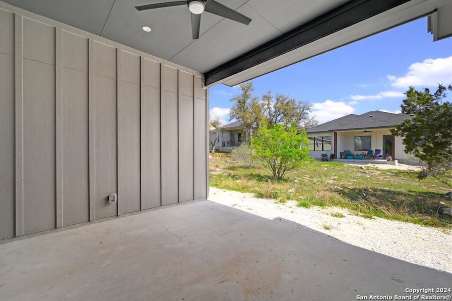 Exterior details and patio area of a home in , Blanco (Image 3).