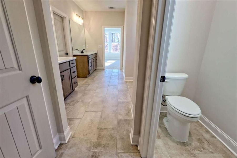 Furnished interior view inside a new home in , Clarkesville (Image 43).