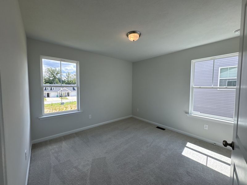 Spacious, unfurnished interior of a new home in Caroleton Townhomes, Grovetown (Image 21).
