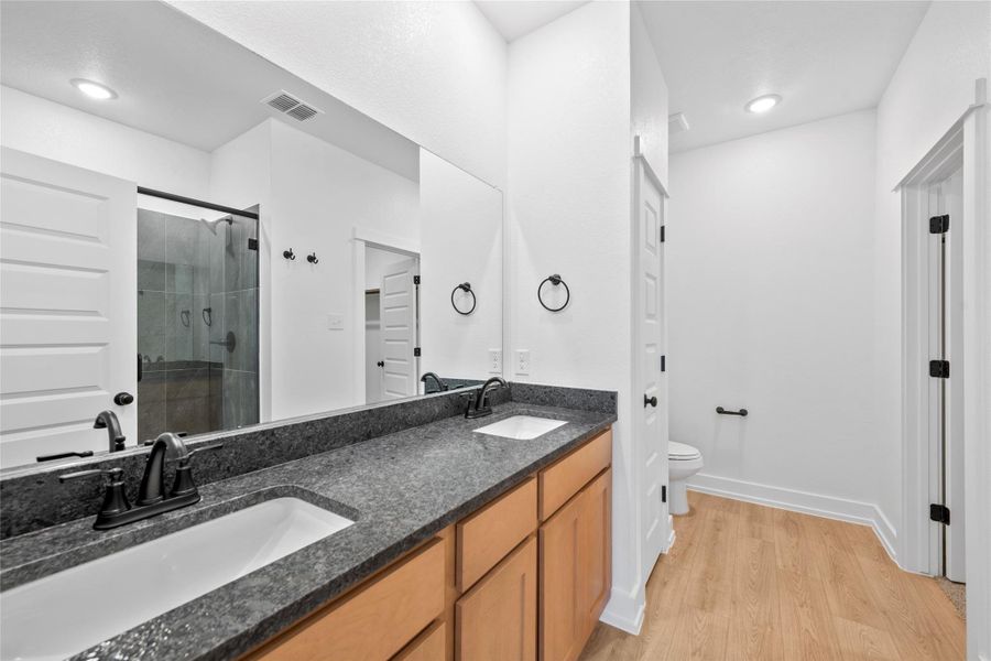 Please Note: These interior photos are not of the actual home but are of a completed one with a similar floor plan. Finishes, features, and layouts may vary. Please Note: These interior photos are not of the actual home but are of a completed one with a similar floor plan. Finishes, features, and layouts may vary.