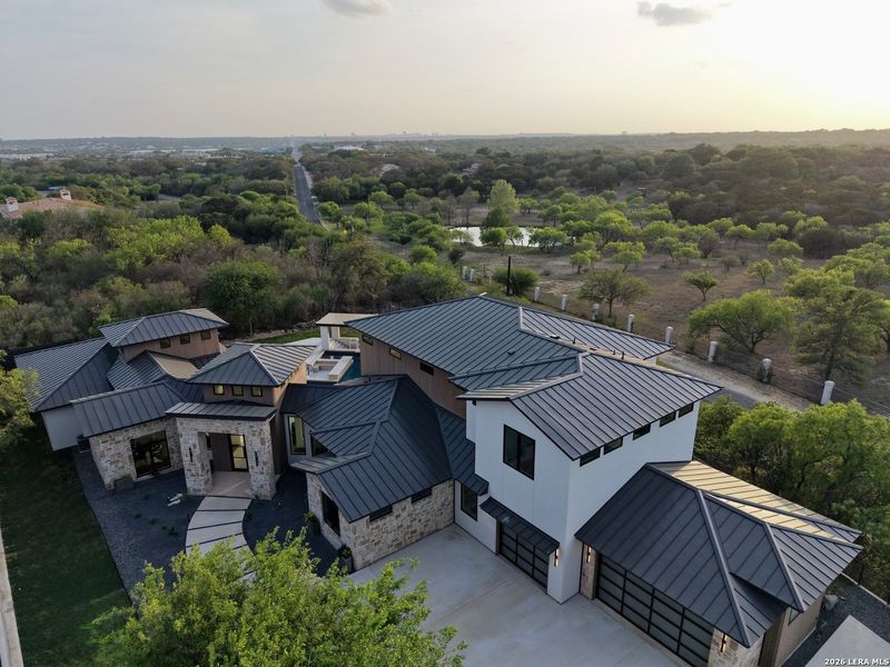 Image 36 of a home in .