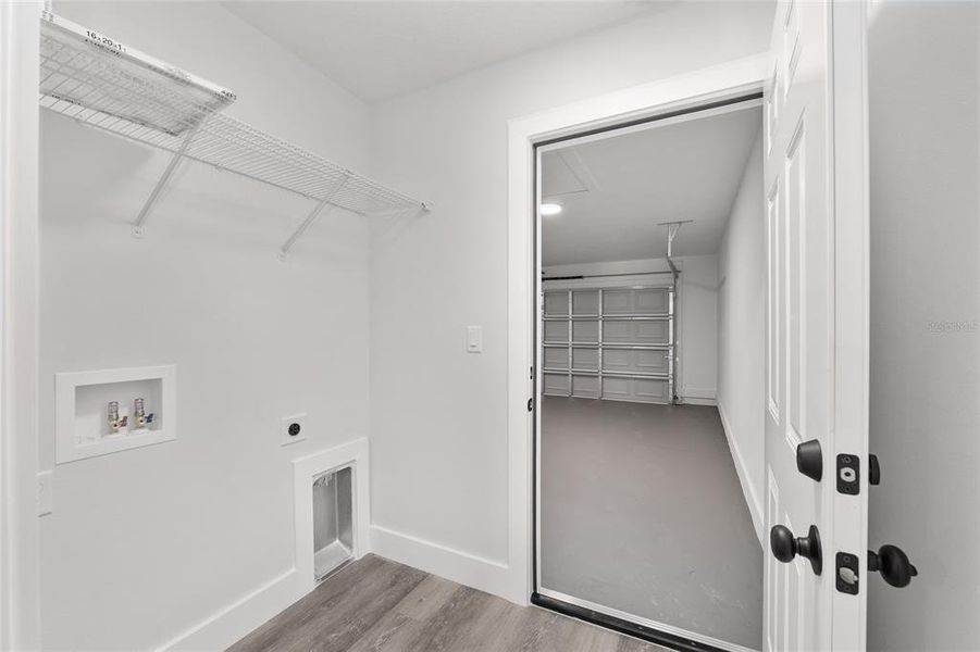 Spacious, unfurnished interior of a new home in , Ocala (Image 18).