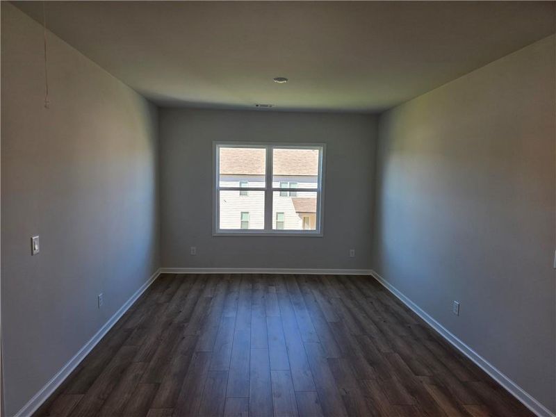 Spacious, unfurnished interior of a new home in Enclave at Logan Point, Loganville (Image 33).