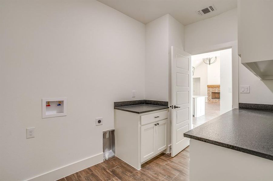 Image 35 of a home in .