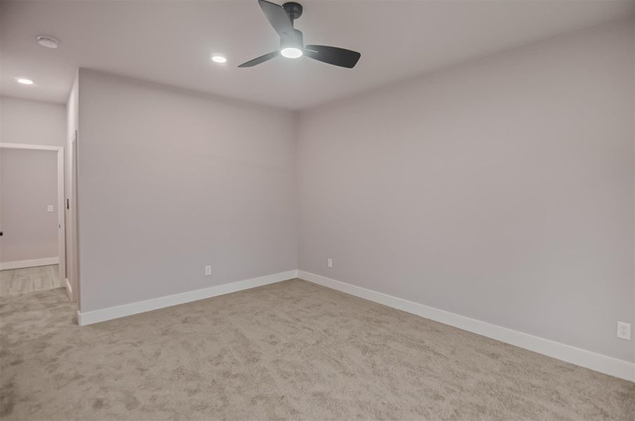 Spacious, unfurnished interior of a new home in , Montgomery (Image 11).