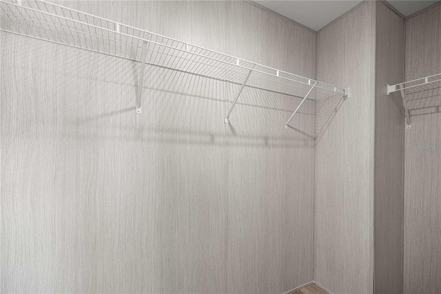 Spacious, unfurnished interior of a new home in , Ocklawaha (Image 16).