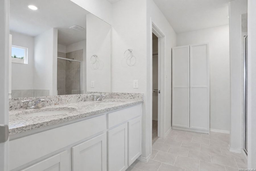 Furnished interior view inside a new home in Copper Canyon, Bulverde (Image 16).