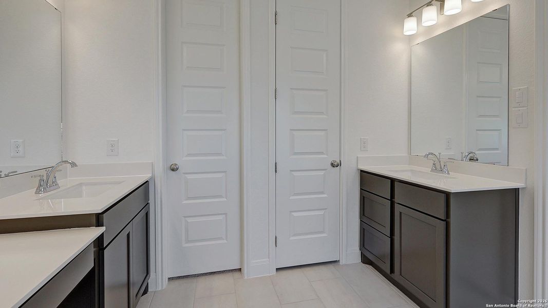 Furnished interior view inside a new home in Kallison Ranch, San Antonio (Image 6). Furnished interior view inside a new home in Kallison Ranch, San Antonio (Image 6).