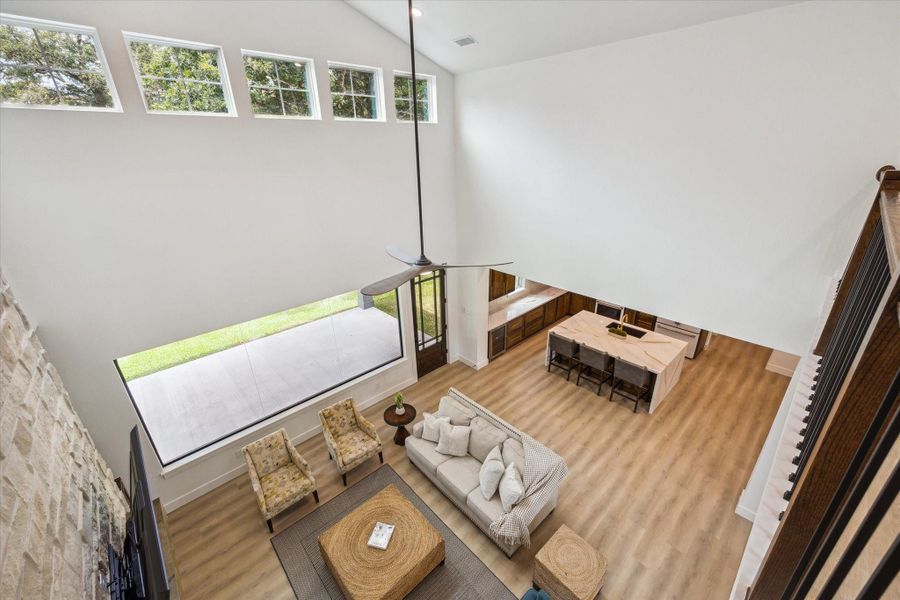 view from second floor to downstairs livingroom view from second floor to downstairs livingroom