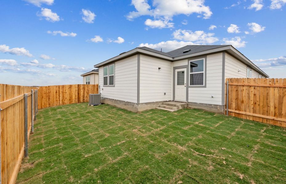 Exterior details and patio area of a home in Larson Crossing, Elgin (Image 3).
