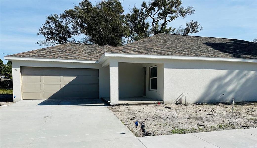 Image 6 of a home in . Image 6 of a home in .