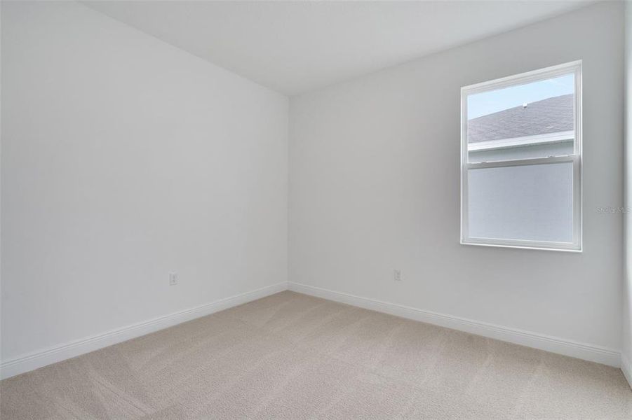 Spacious, unfurnished interior of a new home in Reserve at Hammock Oaks, Lady Lake (Image 25). Spacious, unfurnished interior of a new home in Reserve at Hammock Oaks, Lady Lake (Image 25).