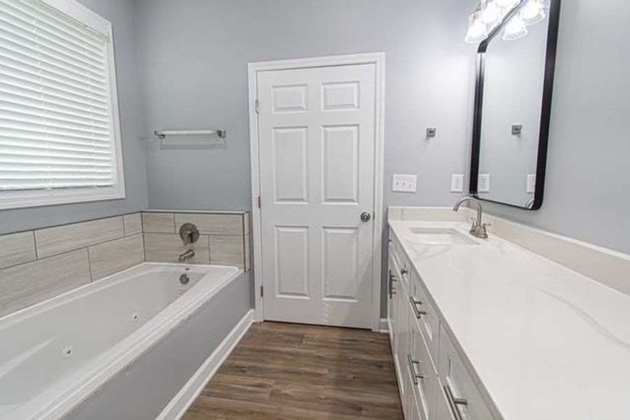 Furnished interior view inside a new home in , Jefferson (Image 10).