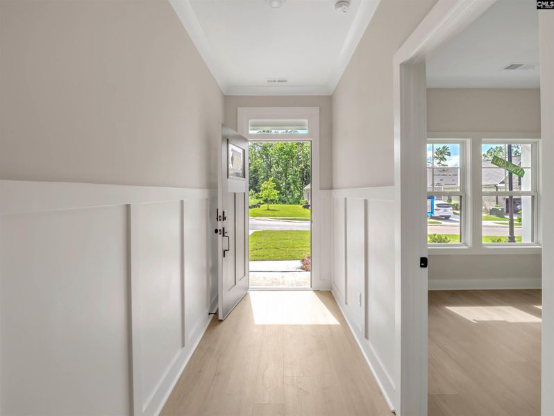 Spacious, unfurnished interior of a new home in Collins Cove, Chapin (Image 14).