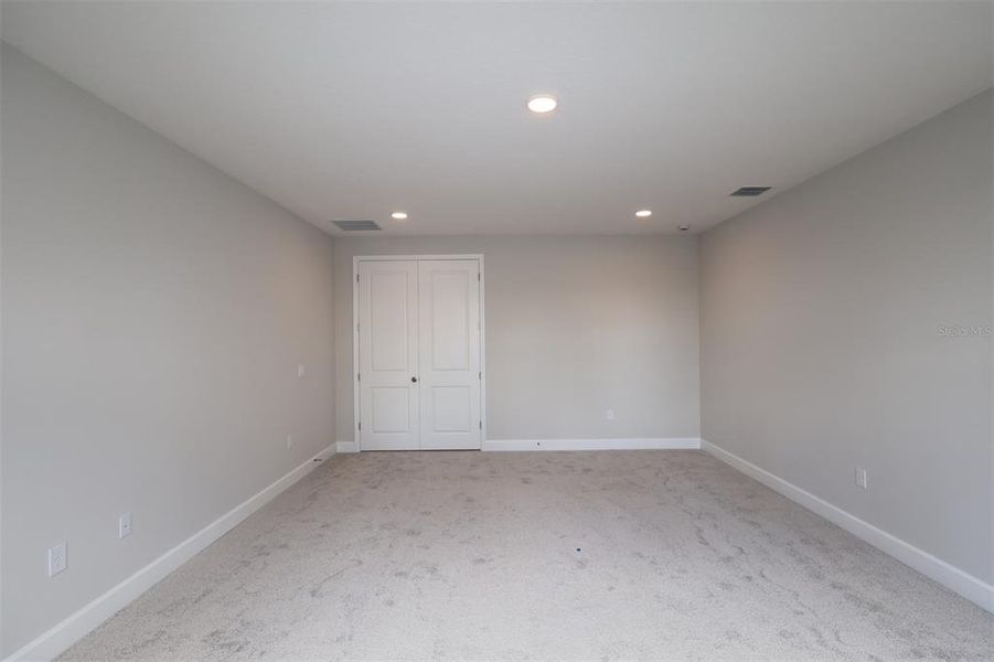 Spacious, unfurnished interior of a new home in Eden at Crossprairie, St. Cloud (Image 36). Spacious, unfurnished interior of a new home in Eden at Crossprairie, St. Cloud (Image 36).