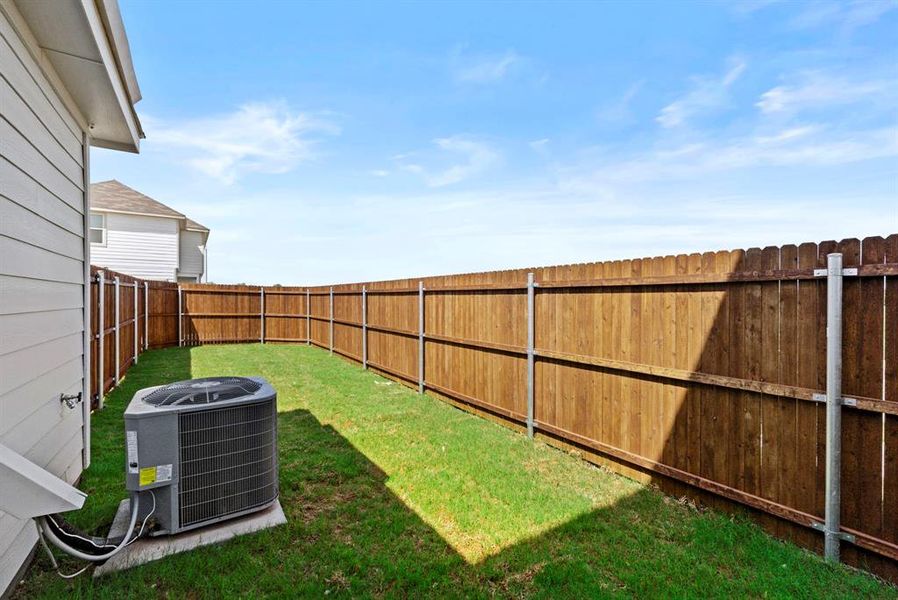 Exterior details and patio area of a home in , Fort Worth (Image 4).