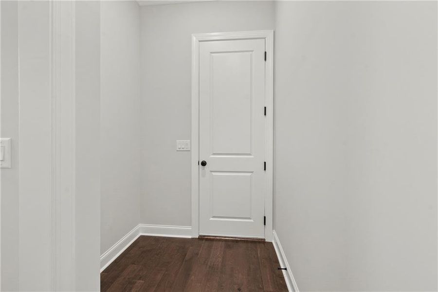 Image 47 of a home in Palisades Single Family.