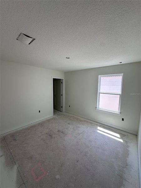 Spacious, unfurnished interior of a new home in Grasslands West, Lakeland (Image 14). Spacious, unfurnished interior of a new home in Grasslands West, Lakeland (Image 14).