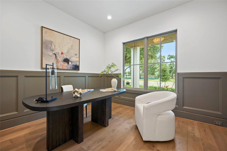 This room features elegant wood paneling.Ideal for a home office/study. This room features elegant wood paneling.Ideal for a home office/study.