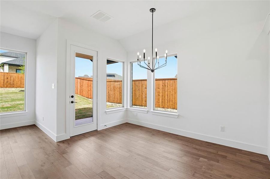 Spacious, unfurnished interior of a new home in Talon Hills, Fort Worth (Image 29).