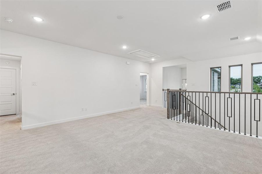 Spacious, unfurnished interior of a new home in Painted Tree, McKinney (Image 19). Spacious, unfurnished interior of a new home in Painted Tree, McKinney (Image 19).