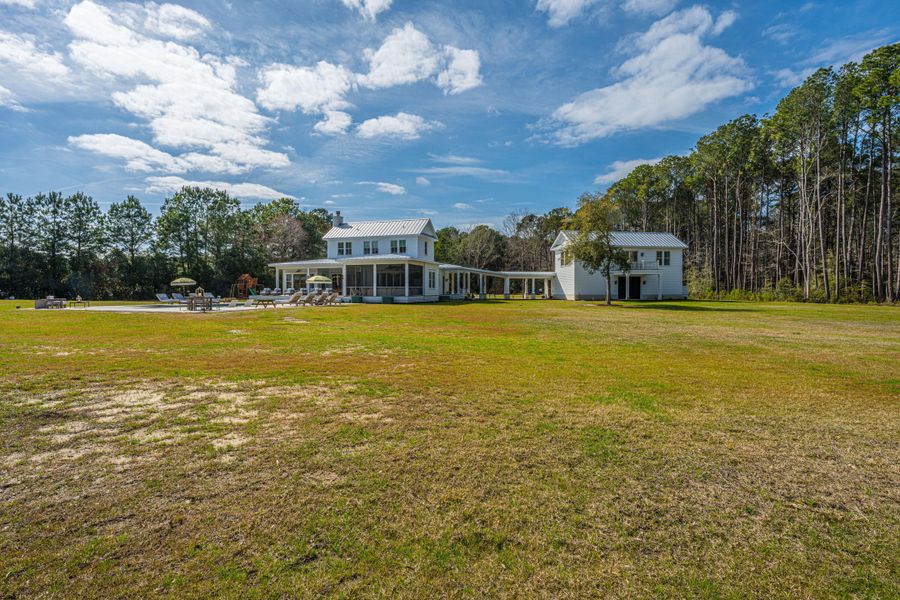 Image 80 of a home in . Image 80 of a home in .
