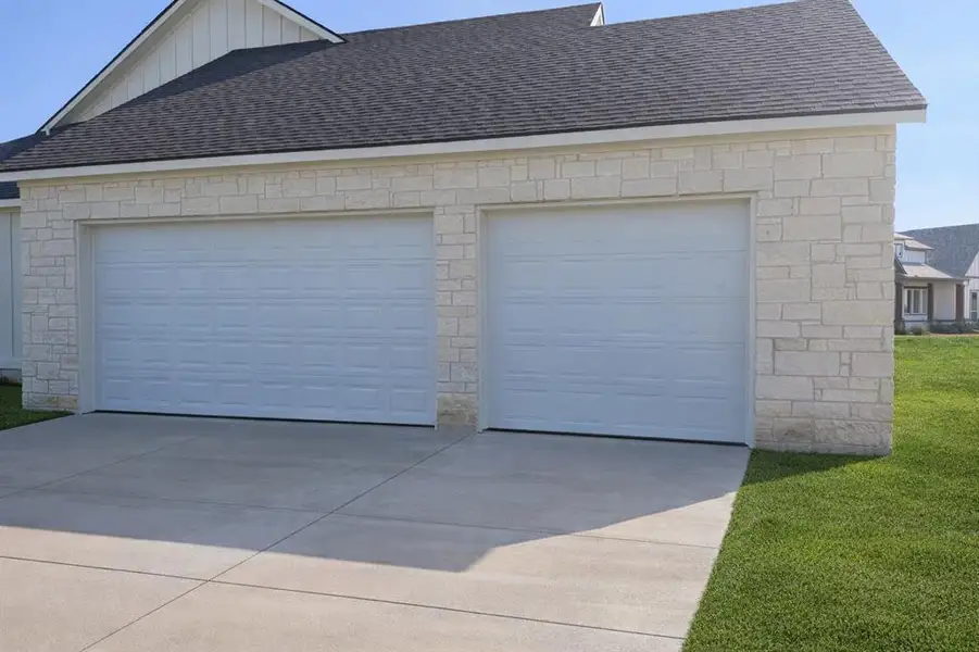 Side 3 Garage - ACTUAL PICTURE