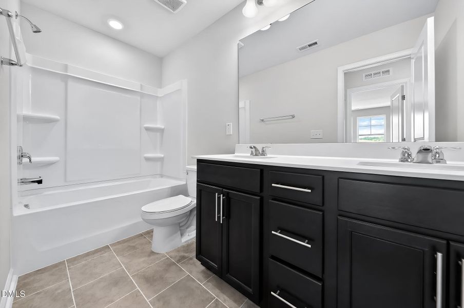 SUN_Rosedale_Pic_Sutton-25