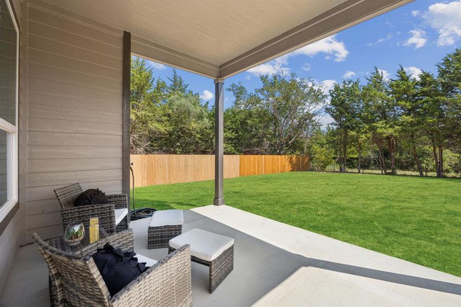 Exterior details and patio area of a home in , Ennis (Image 3).