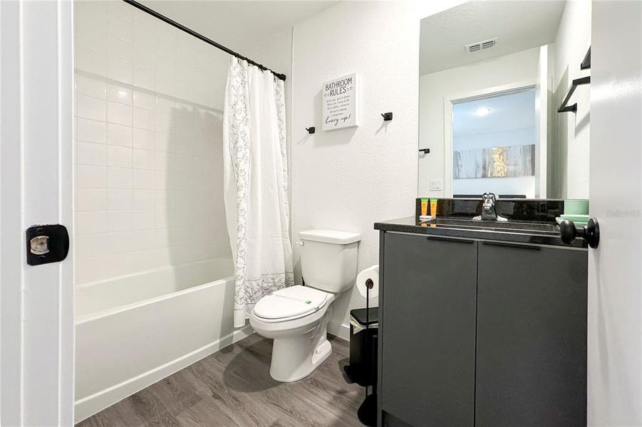 Furnished interior view inside a new home in , Kissimmee (Image 27).