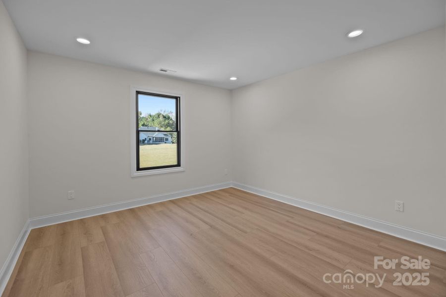 Spacious, unfurnished interior of a new home in , Wesley Chapel (Image 21). Spacious, unfurnished interior of a new home in , Wesley Chapel (Image 21).