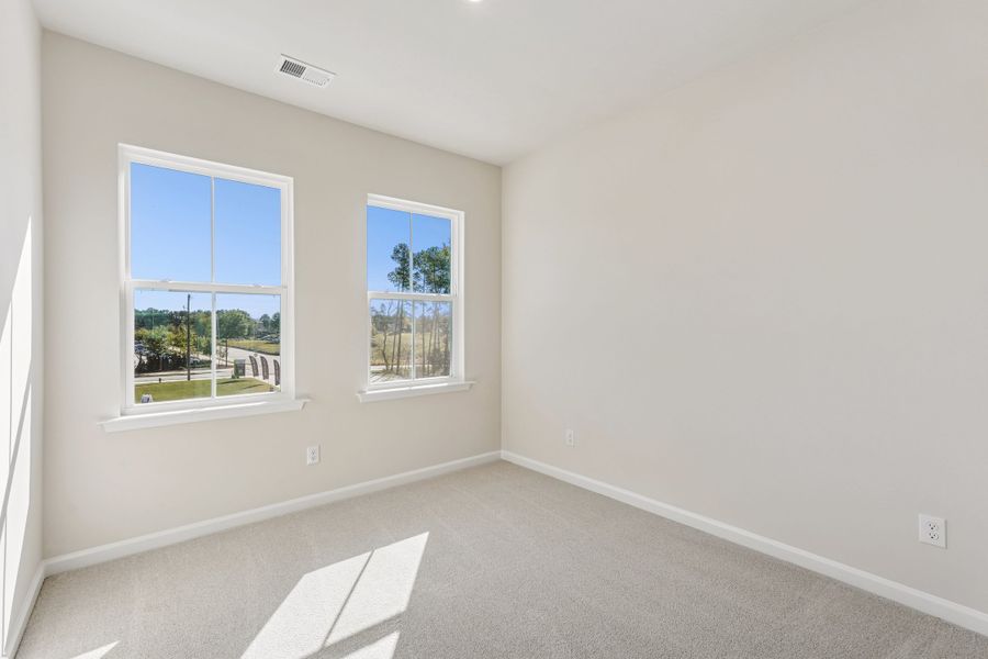 Representative unfurnished interior of a home built from the Isla by Tri Pointe Homes in Twinleaf Townes, Chapel Hill (Image 14).