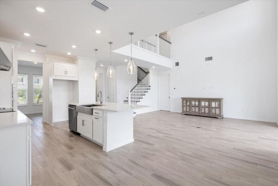 32-0B2A7112 32-0B2A7112