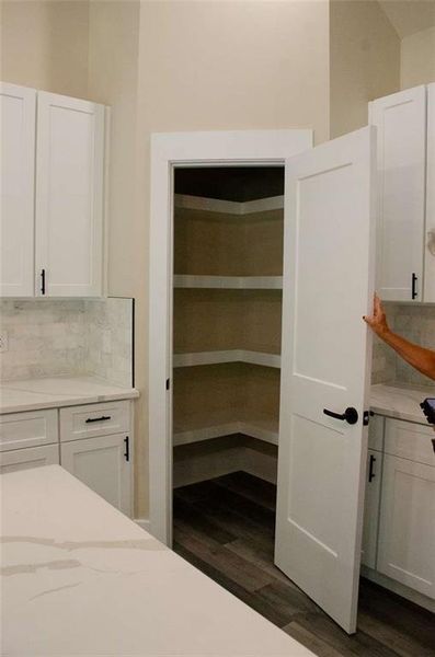 Furnished interior view inside a new home in , Mansfield (Image 8).