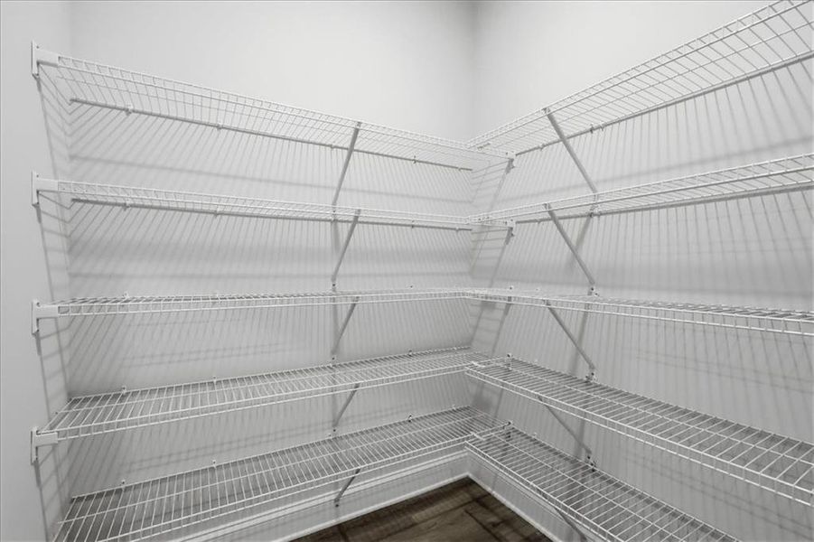 Spacious, unfurnished interior of a new home in Bradley Gin, Monroe (Image 52).