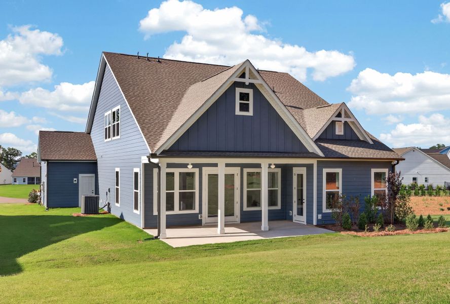 Exterior details and patio area of a home in Edgewater - Harbor Pointe, Lancaster (Image 4).
