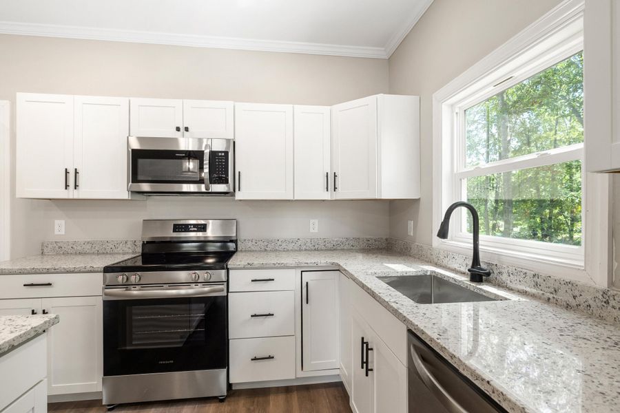 Image 36 of a home in .