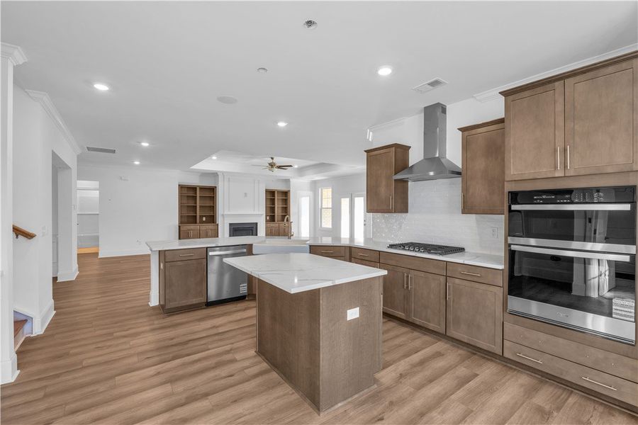 Furnished interior view inside a new home in Cross Creek Golf Club, Seneca (Image 7).