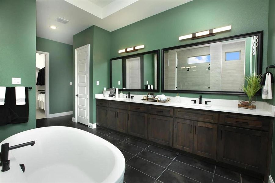 The Oakley III Primary Bath